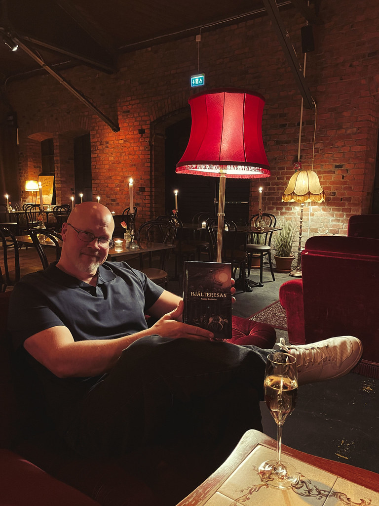 Tommy Bildström Författarporträtt Hjälteresan